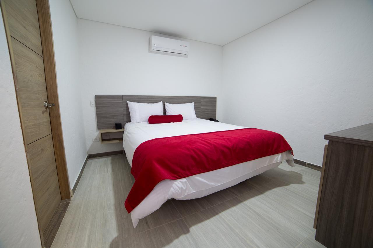 Hotel Med 70 ميديلين المظهر الخارجي الصورة