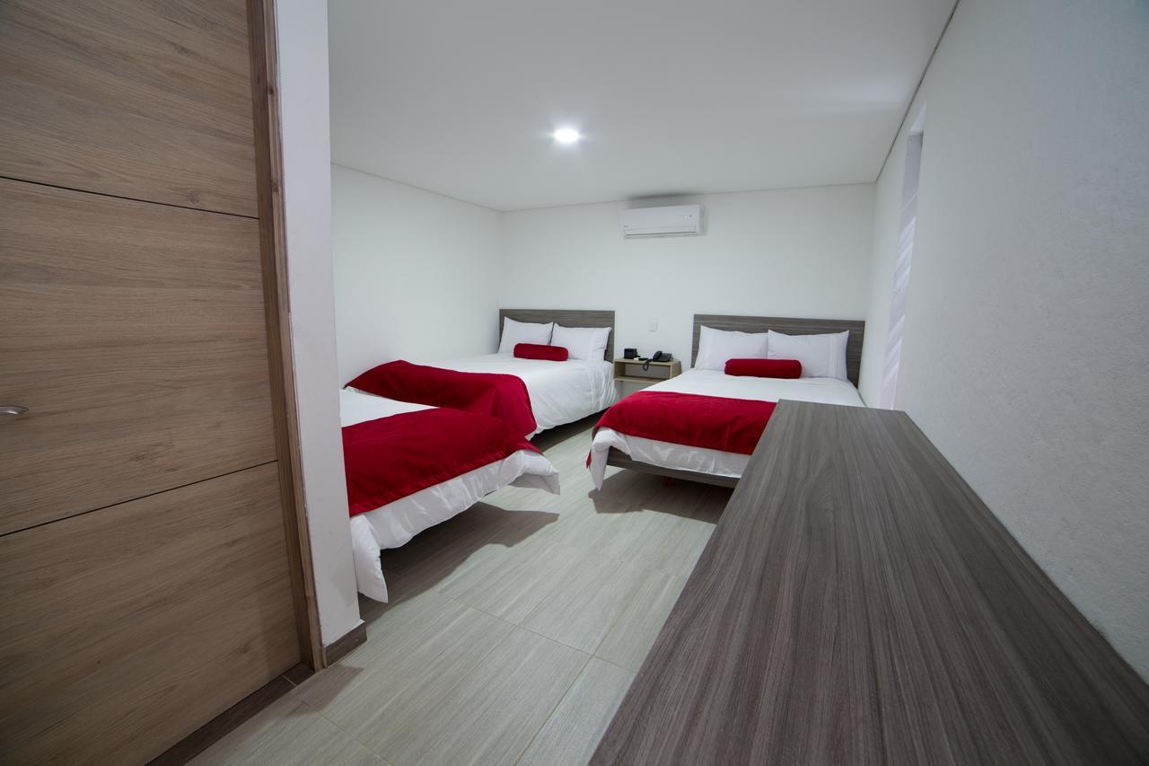 Hotel Med 70 ميديلين المظهر الخارجي الصورة