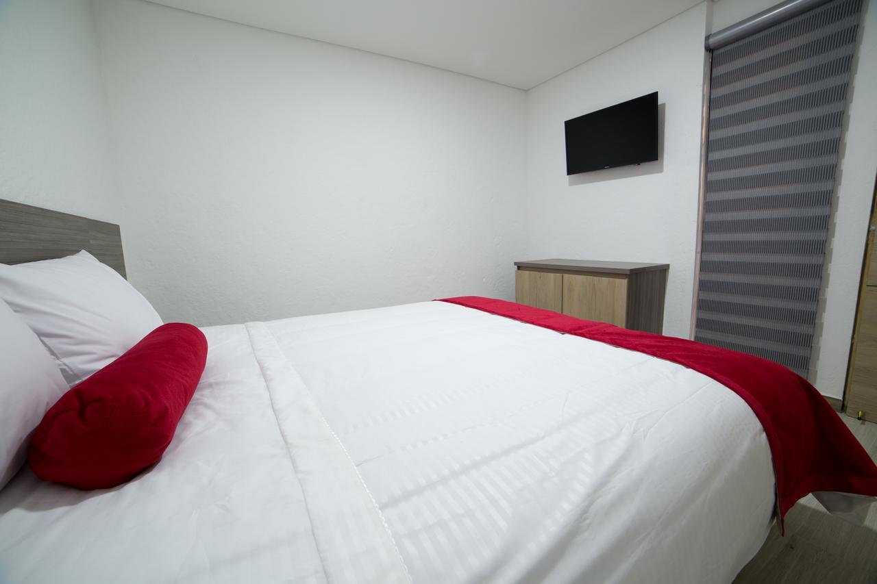 Hotel Med 70 ميديلين المظهر الخارجي الصورة