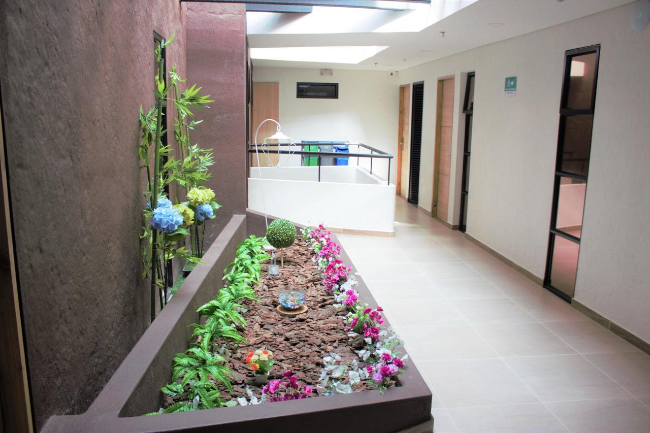 Hotel Med 70 ميديلين المظهر الخارجي الصورة