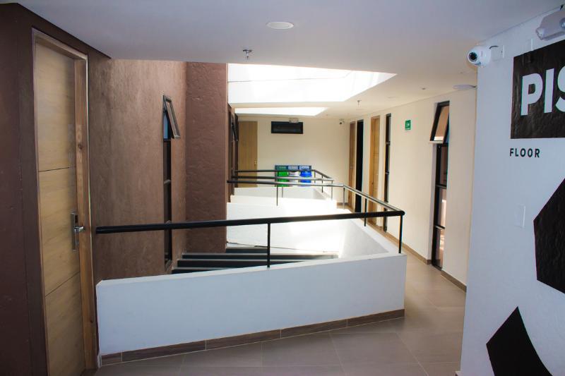 Hotel Med 70 ميديلين المظهر الخارجي الصورة