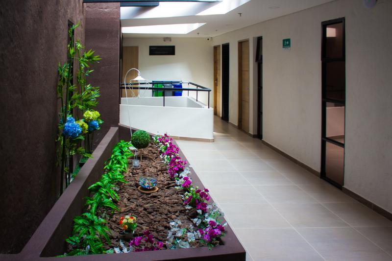 Hotel Med 70 ميديلين المظهر الخارجي الصورة